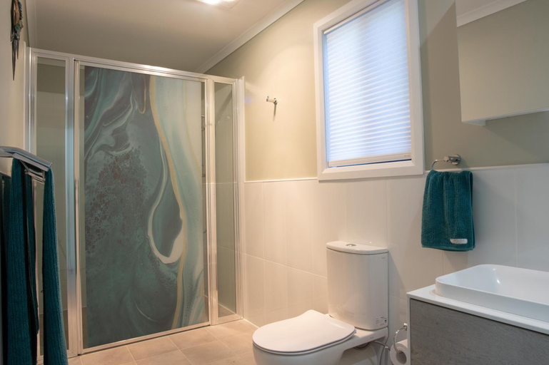 Others 3, Korindi BnB 2 bdrm House at Long Beach including Breakfast, Eurobodalla
