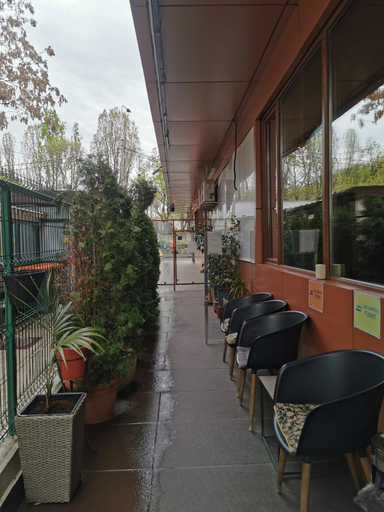 Others 3, Nevis Fundeni, Municipiul Bucuresti