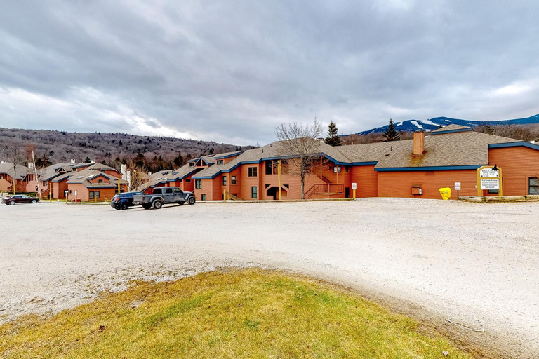 Exterior & Views 1, Trail Creek 72, Rutland