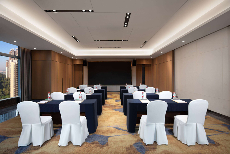 Business Facilities 23