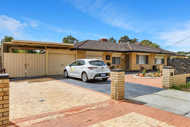 Quiet & Comfy, Cockburn