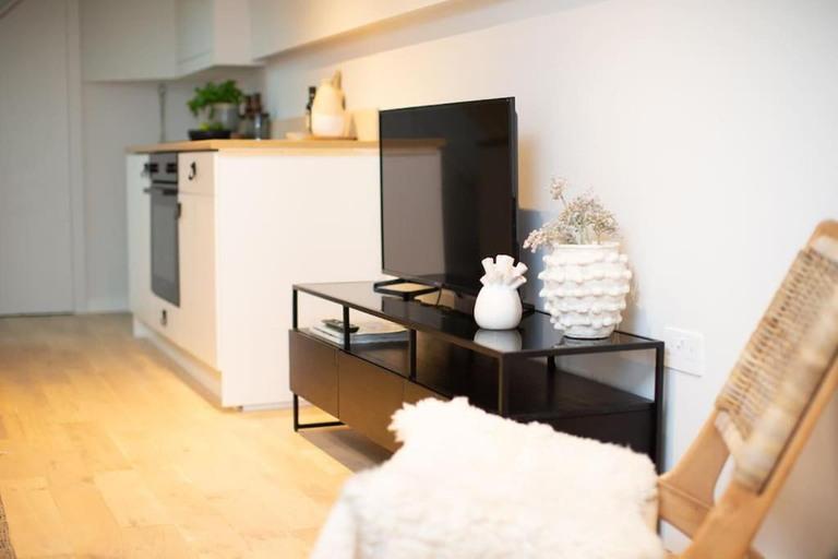 Others 4, Chorlton Stylish Studio & Roof Terrace Apartments, Trafford