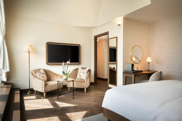 Bedroom 3, Brunfels Hotel, in the Unbound Collection by Hyatt, Mainz
