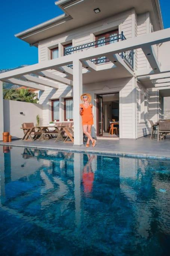 Exterior view 5, Havuzlu korunaklı jakuzili villa, Fethiye