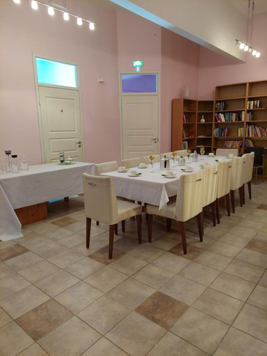 Food & Drinks 2, Kahvila ja Majoitus Tmi Tiina Soilu, Central Finland