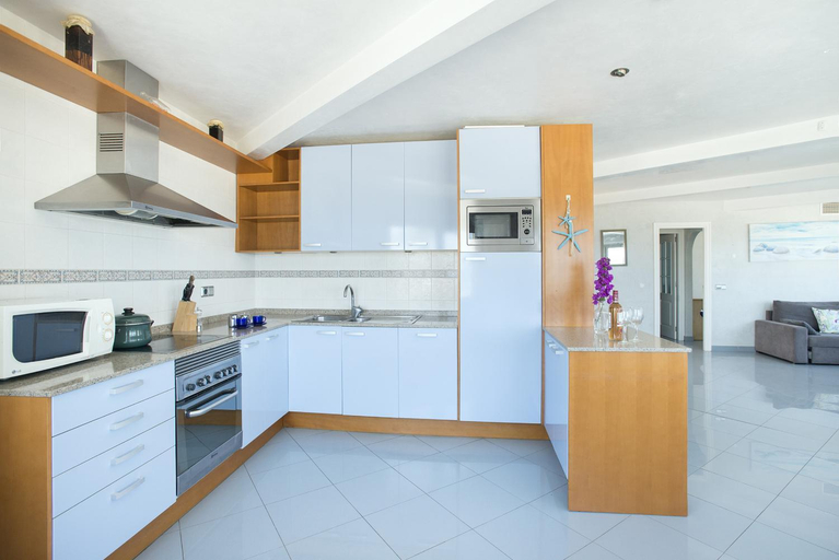 Others 2, Apt Magnifics with sea view by JS Villas, Baleares