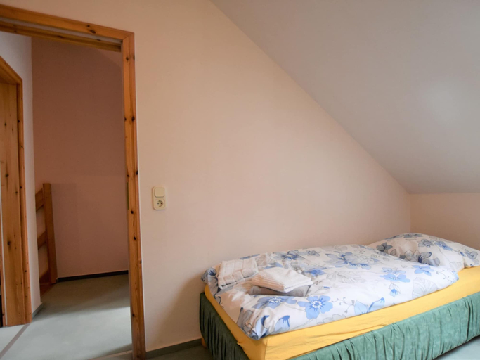 Bedroom 3, Spacious Apartment in Boddin near Baltic Sea, Rostock