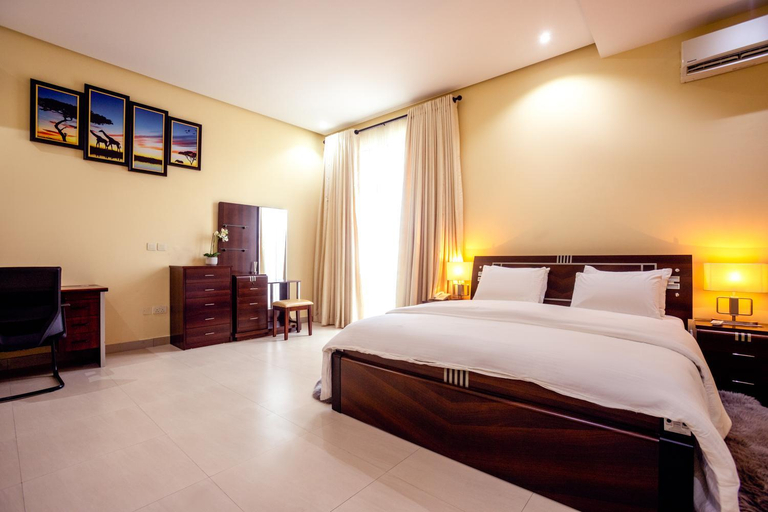 Others 5, Rushmore - Luxury Suite, Eti-Osa