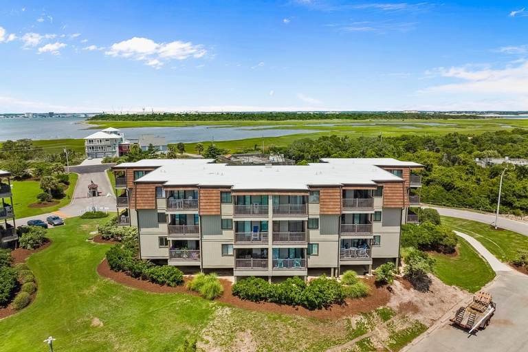 Southwinds E1, Carteret