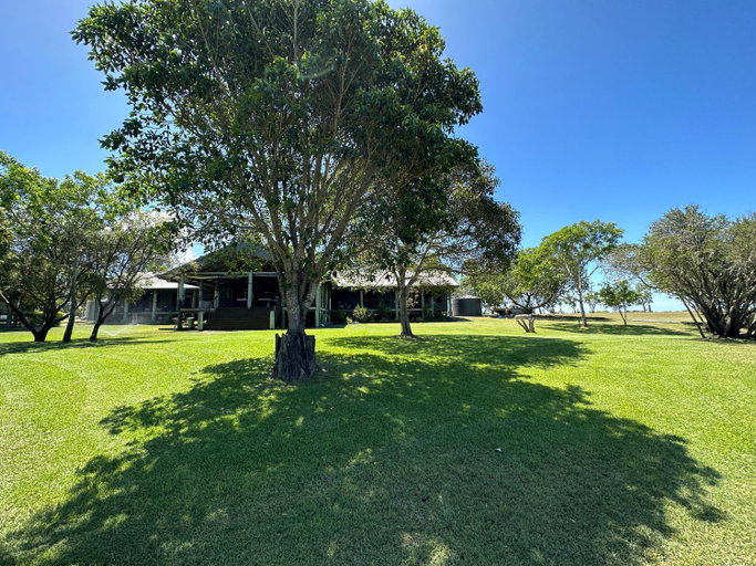 Others 2, Hedlow Retreat, Livingstone - Pt B