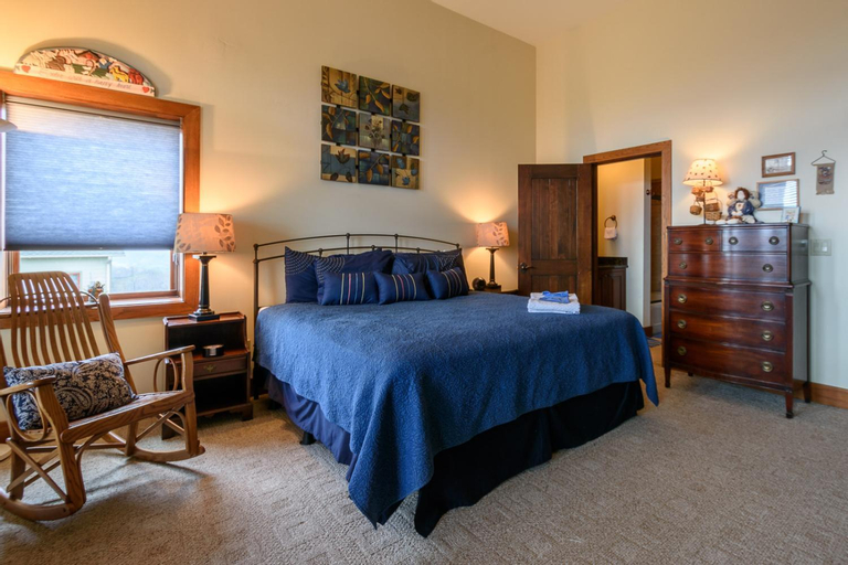 Bedroom 3, Wilderness Lodge, Watauga