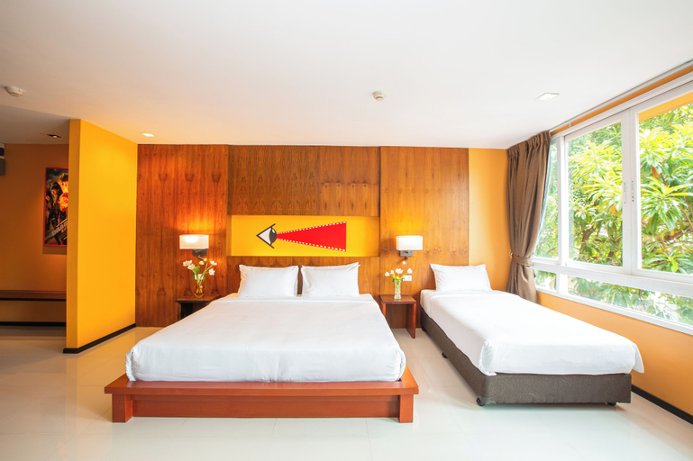 Bedroom 12