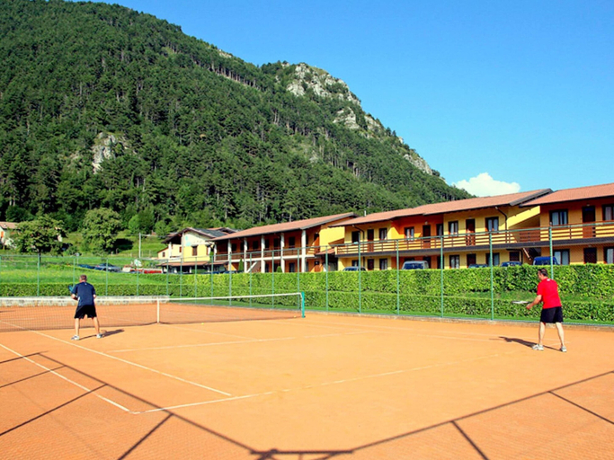 Exterior & Views, Lake Garda, Beautiful Residence Features Many Facilities, Brescia
