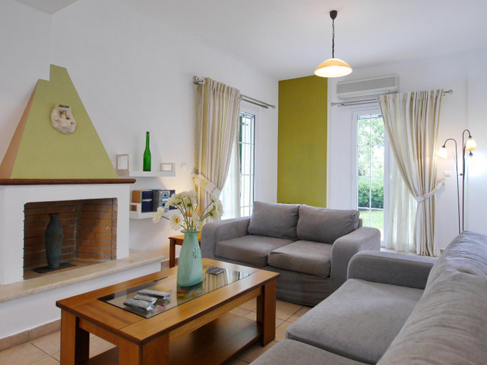 Others 5, Villa Hera, Ionian Islands