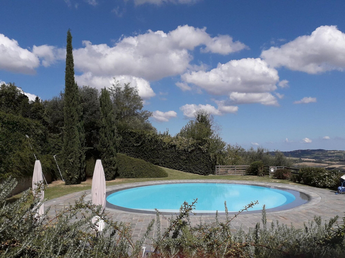 Pool 4, Serene Apartment With Pool, Pesaro E Urbino