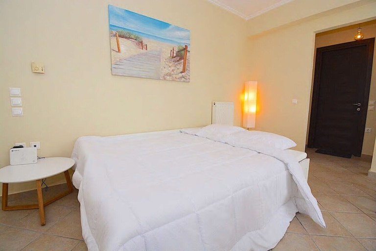 Bedroom 3, Ykies Apartment by Corfuescapes, Ionian Islands