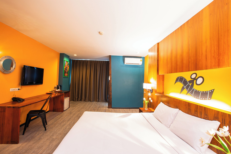 Bedroom 28
