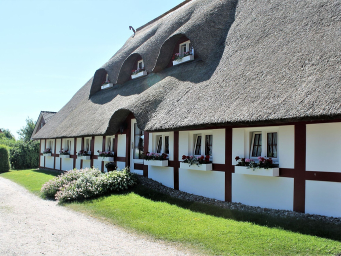 Exterior & Views 2, Geraumige Ferienwohnung mit Terrasse in Klutz, Nordwestmecklenburg