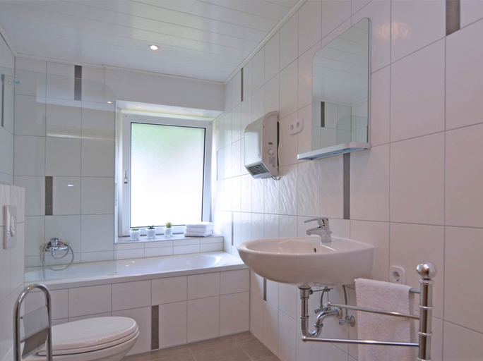Bathroom 3, Marsberg Nature Nest, Hochsauerlandkreis