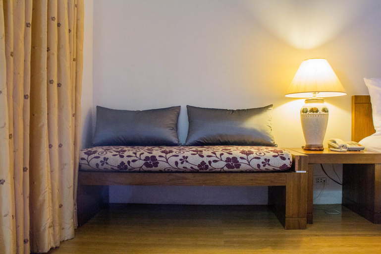 Bedroom 12