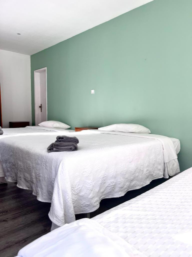 Others 3, Residencial Moderna, Torres Vedras