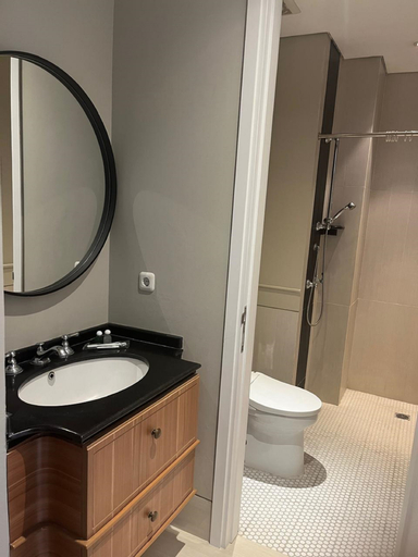 Bathroom 8