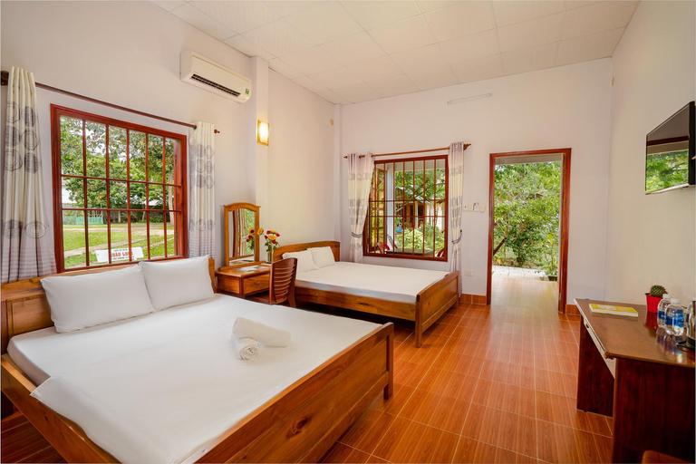 Bedroom, Huong Giang Bungalow, Phú Quốc