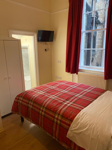 Bedroom 3, Belgrove Hotel Annexe, London