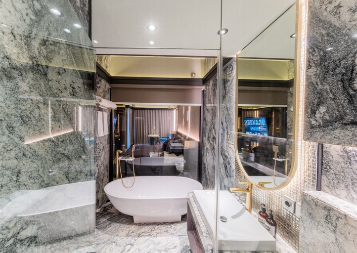 Bathroom 8
