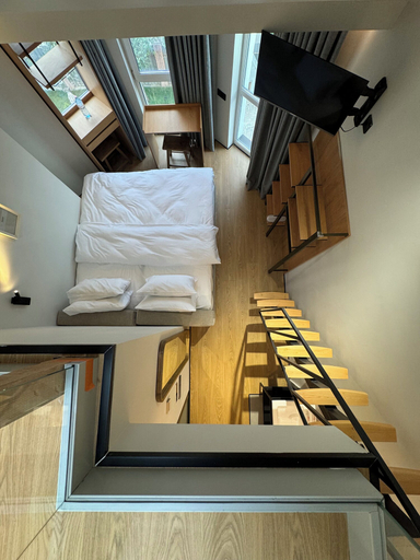 Bedroom 3, Mosh Mosh Boutique Hotel, Almaty
