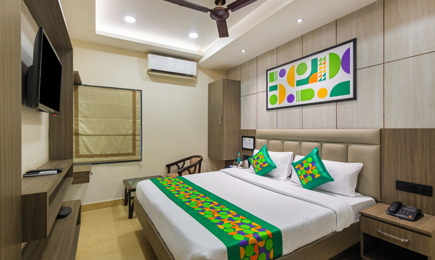 Bedroom 4, Treebo Bombay Palace, Panchkula