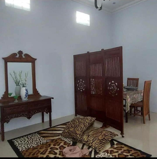 Bedroom 2, Soraya Homestay, Tulungagung