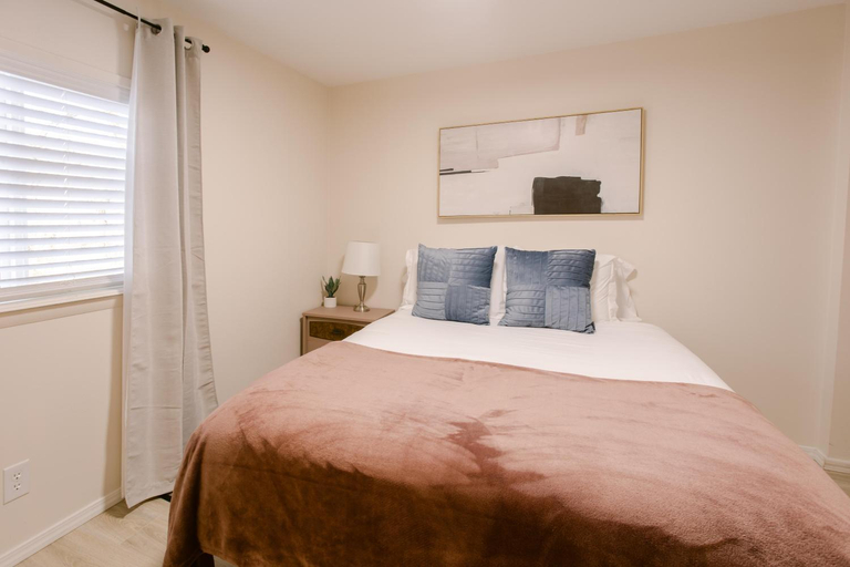Bedroom 2, Waterfront River Apartments, Jackson