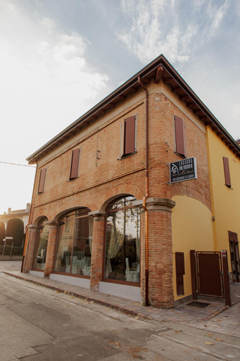 Others 3, Locanda del vecchio mulino, Modena