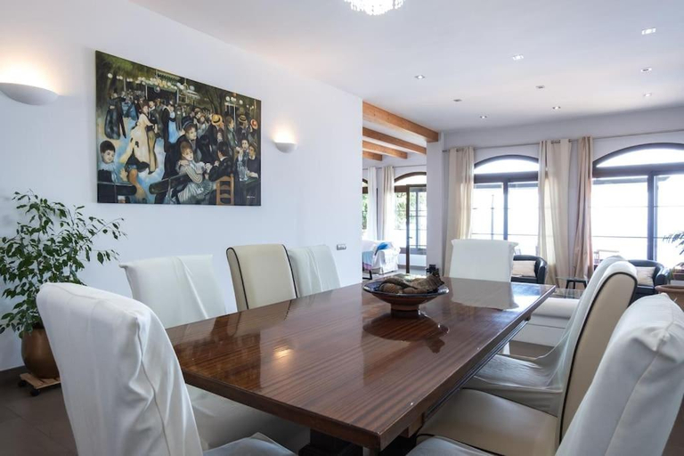 Others 5, Villa Voramar, Baleares