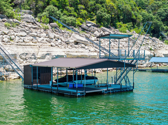 Exterior & Views 2, Historic 5BR | Lakefront Cabins with Dock | Fire Pit, Travis