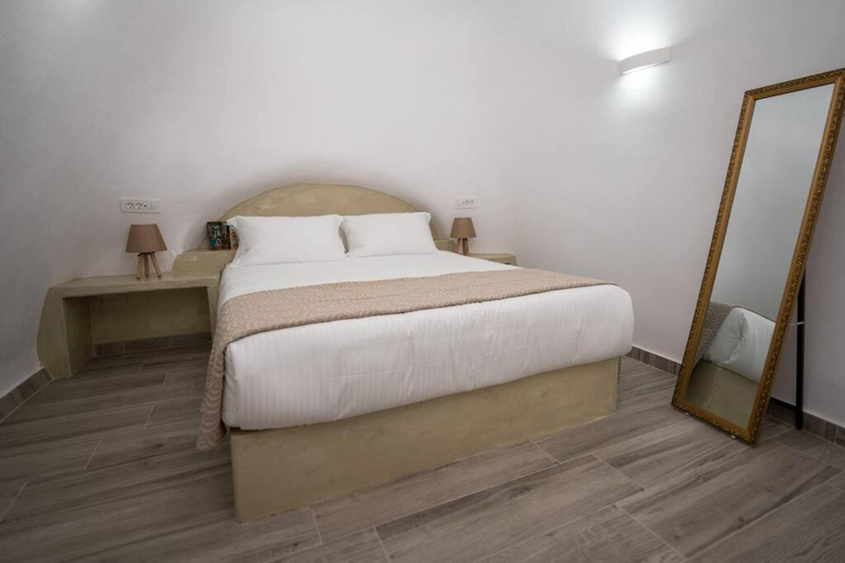 Bedroom 4, Vivid Caves 1 bedroom Cavehouse, South Aegean