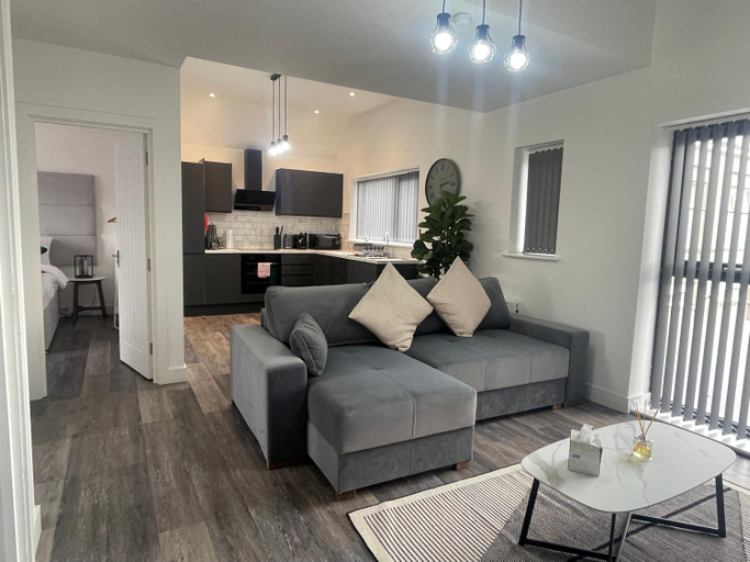 Others 2, Sapphire Premier Apartments w/Secure Parking, Cardiff
