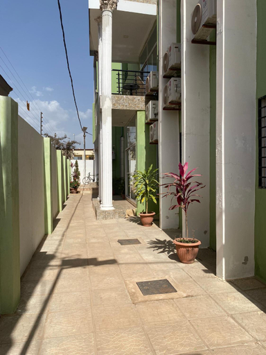 Others 5, Janneya Apartments Dalaba Estate, Kombo Saint Mary