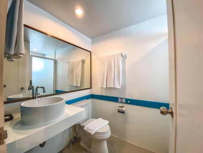 Bathroom 5