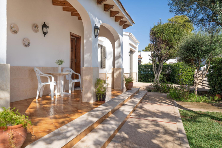 Exterior view 3, Torres Sureda, Baleares