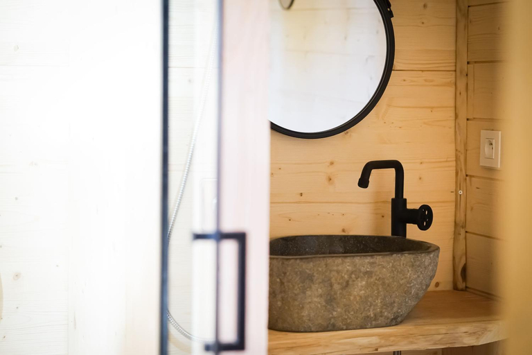 Bathroom, Au coeur de nos bois, Corrèze