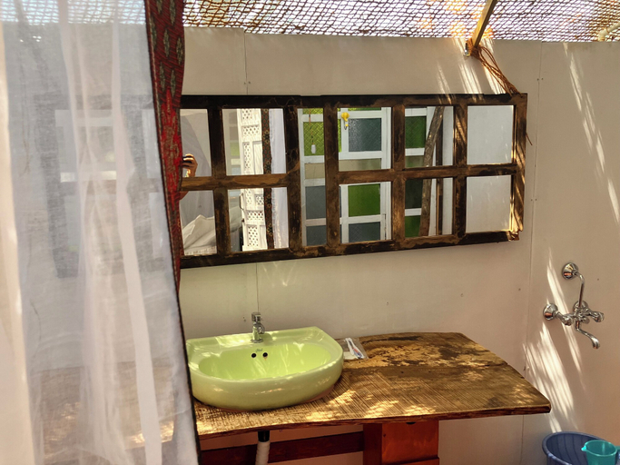 Bathroom, Cozy Nook Goa, South Goa