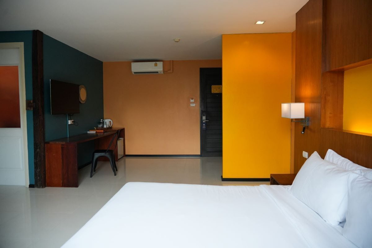 Bedroom 26