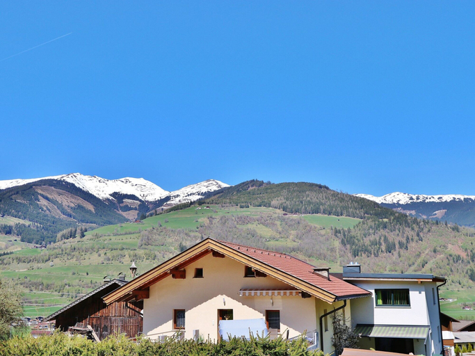 Exterior 2, Ferienwohnung mit Herrlicher Terrasse & Fun+ Card, Zell am See