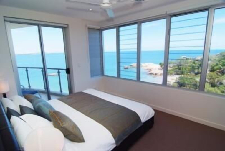 Coral Cove Apartments, Bowen