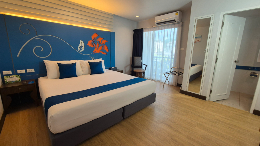 Bedroom 6