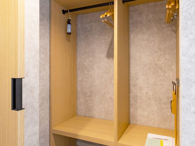 Bathroom 6