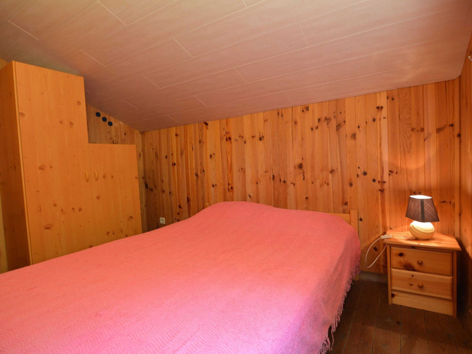 Bedroom 3, Welcoming Cottage in Hatrival With Terrace, Luxembourg