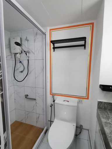 Bathroom 4, Ampang Hilir Lake View Suite or Rooms, Ampang